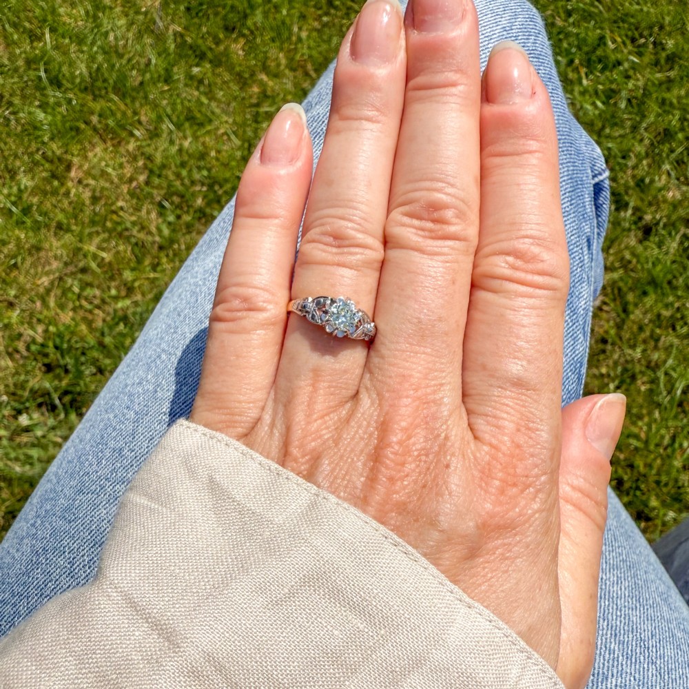 Vintage 0.40 Carat Light Green Old European Cut Diamond Ring, circa 1930 View VI