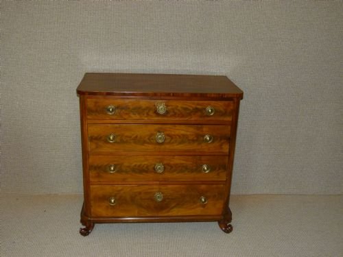 Mahogany Chest of Drawers