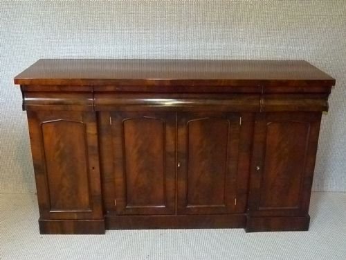 Chiffonier Sideboard