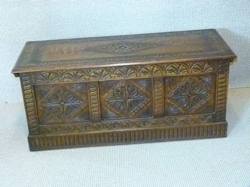 Oak Chest
