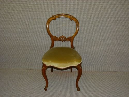 Set of 6 Walnut Chairs