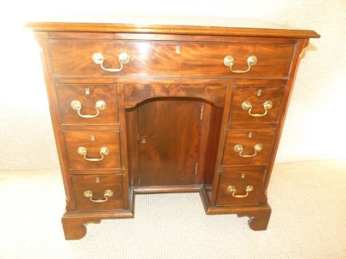 Mahogany Knee Hole Desk