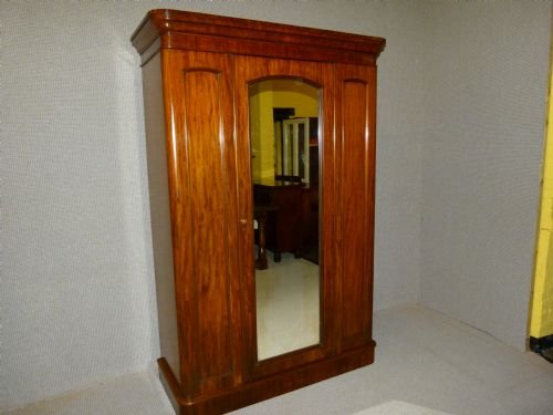 Mahogany Compactom Wardrobe