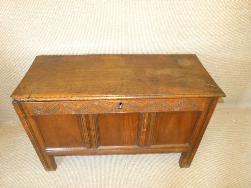 Oak Coffer