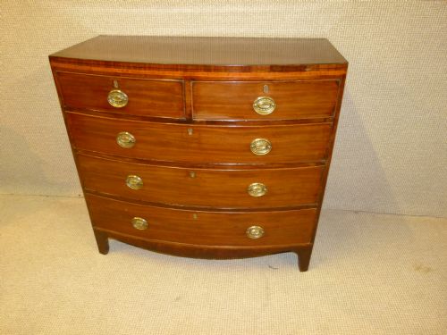 Mahogany Bow Fronted Chest of Drawers
