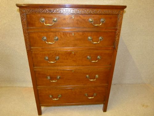 Mahogany Chest of Drawers