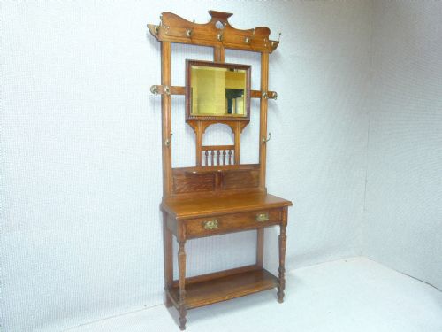 Hall Stand in Oak