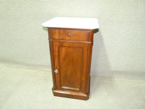 Mahogany Pot Cupboard