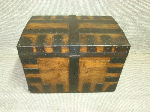 Oak Trunk/ Chest