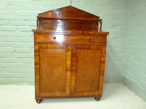 Mahogany Chiffioner