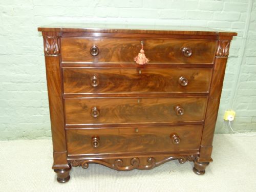Mahogany Chest of Drawers