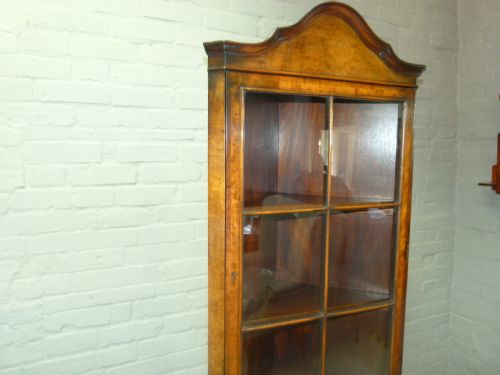 fig 1. Corner Cabinet