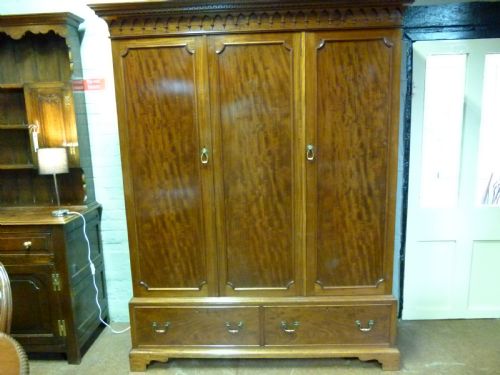 Mahogany Three Door Wardrobe
