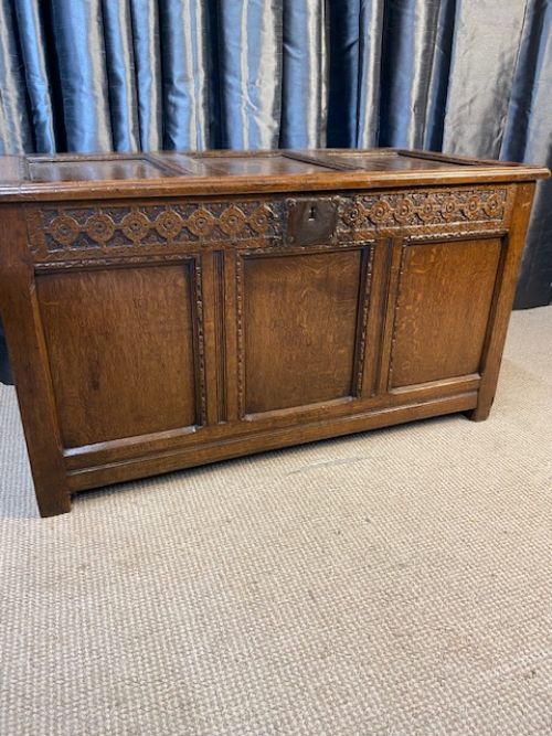 Oak Coffer