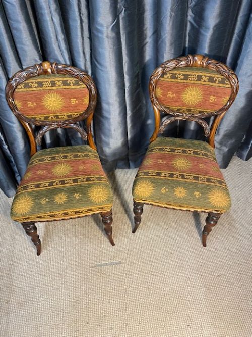 PAIR OF CHAIRS