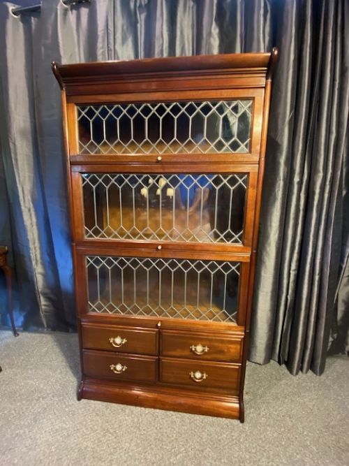 Globe Wernicke Style Bookcase