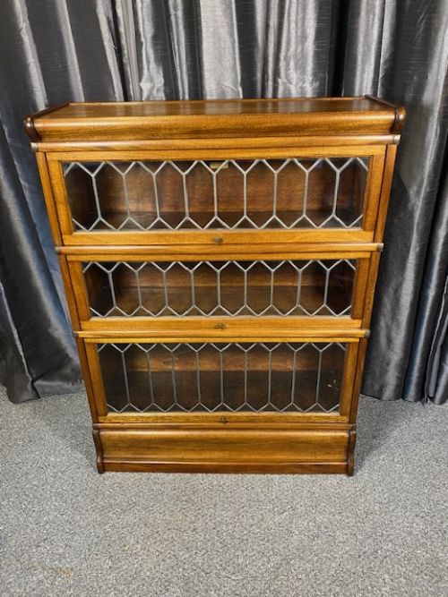 GLOBE WERNICKE STYLE BOOKCASE