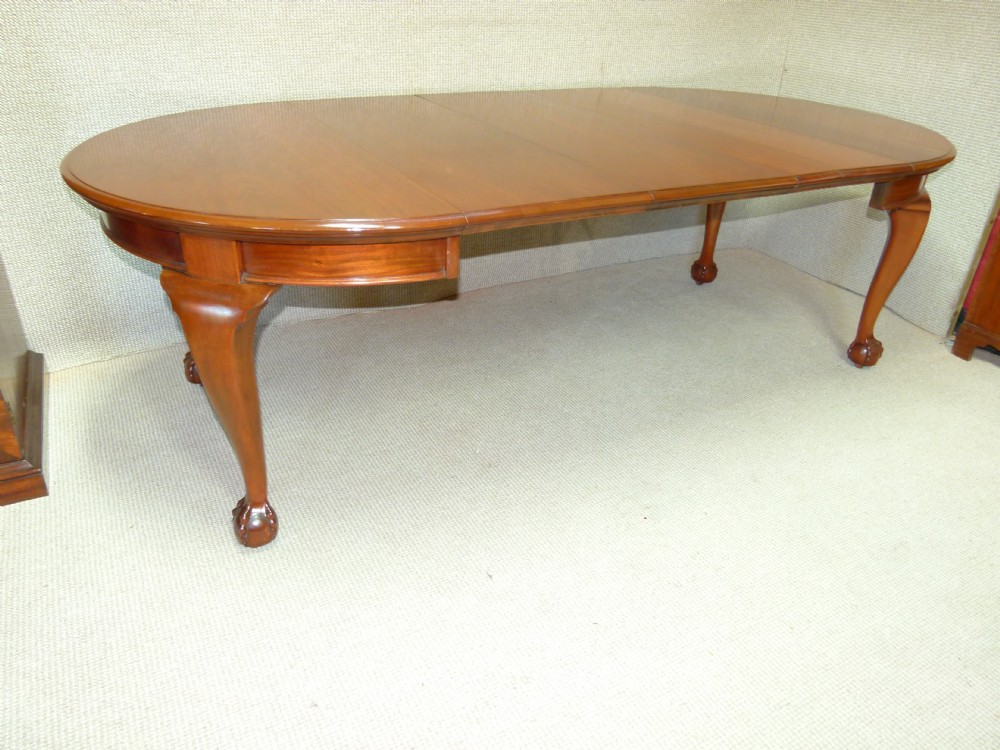 Mahogany Dining Table