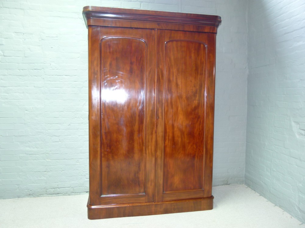 Mahogany Double Wardrobe