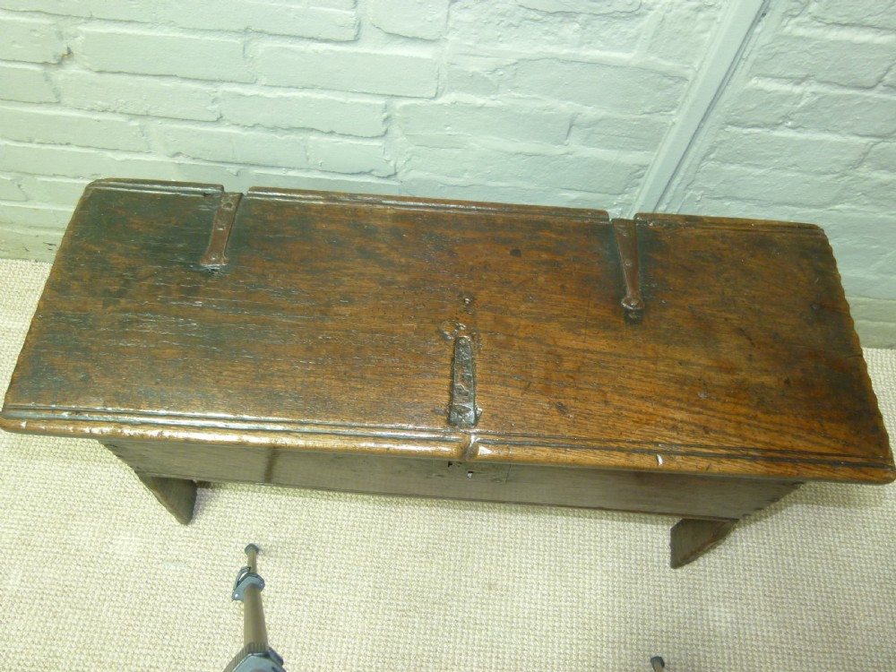 Oak Coffer Box View II