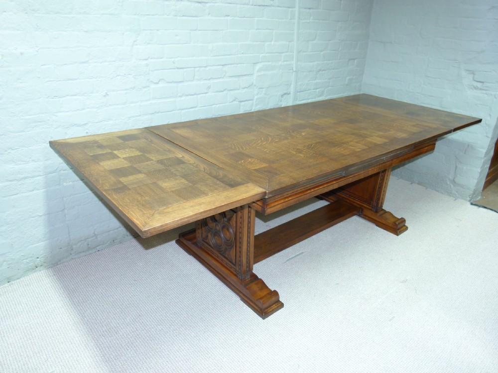 Oak Table