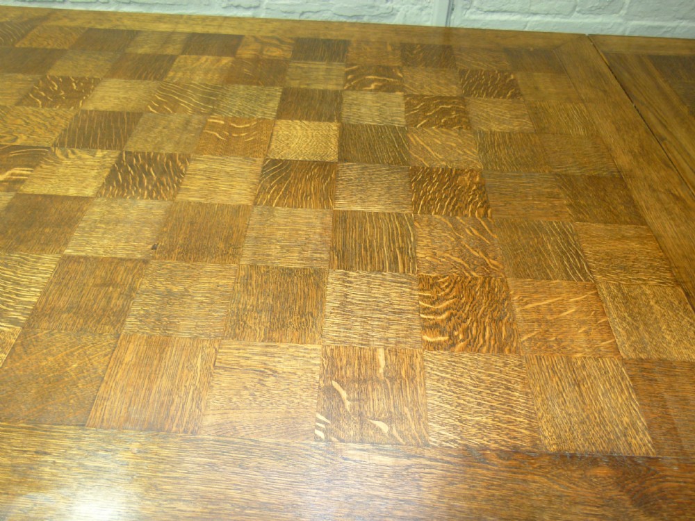 Oak Table View III