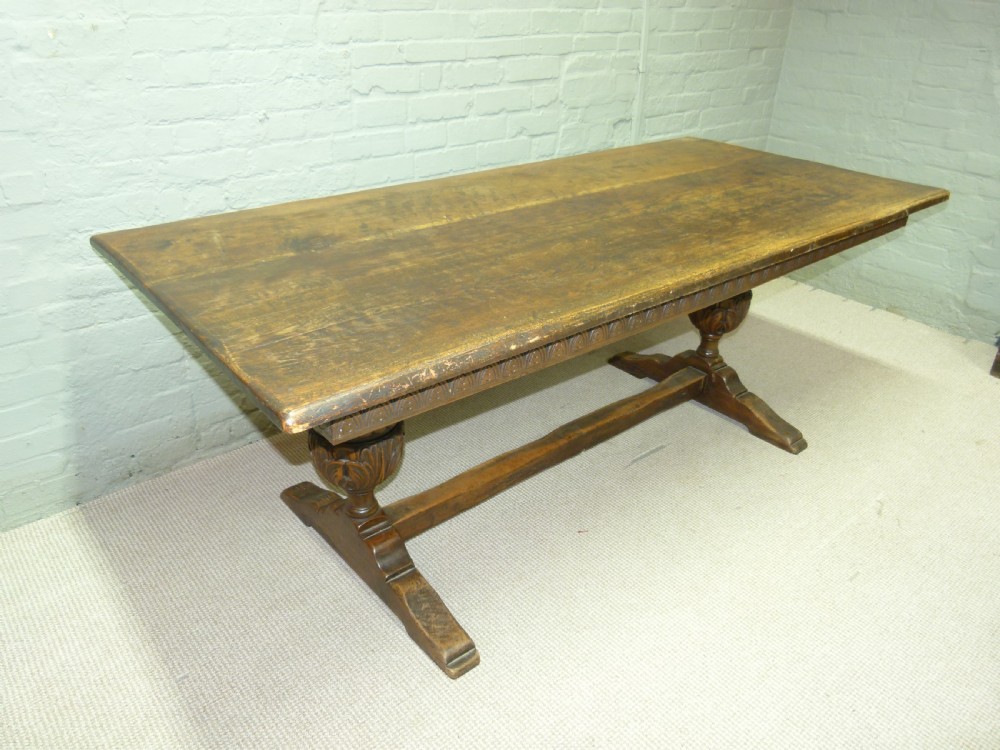 Oak Table