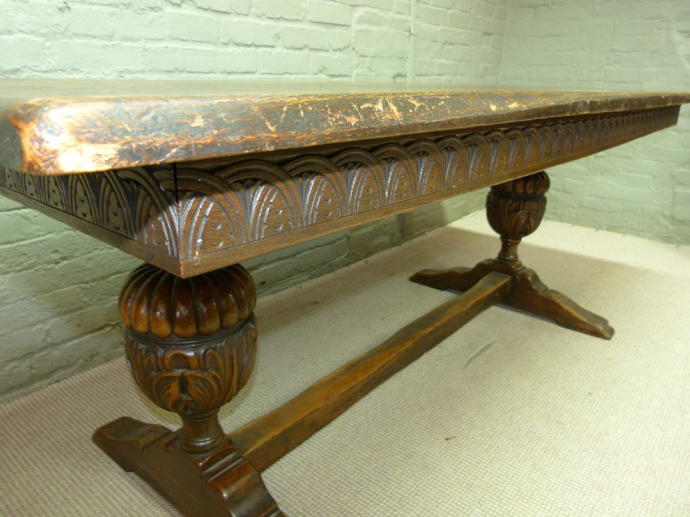 Oak Table View III