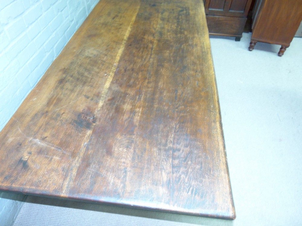 Oak Table View VII