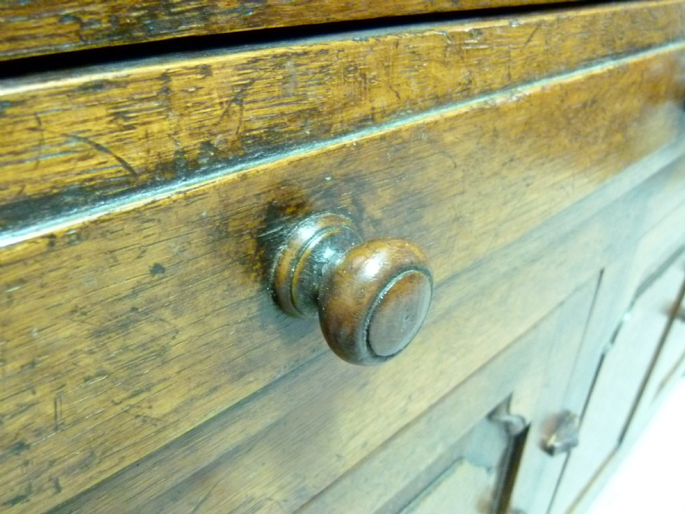 Oak Dresser View VII