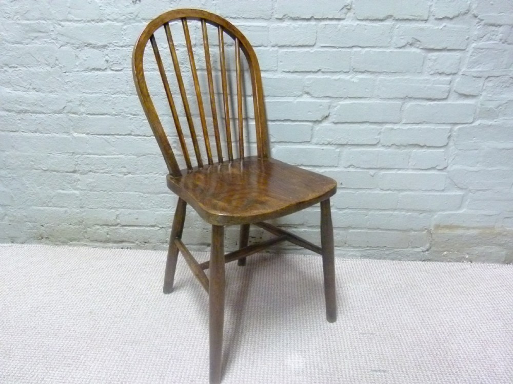 Elm and Ash windsor chairs View II