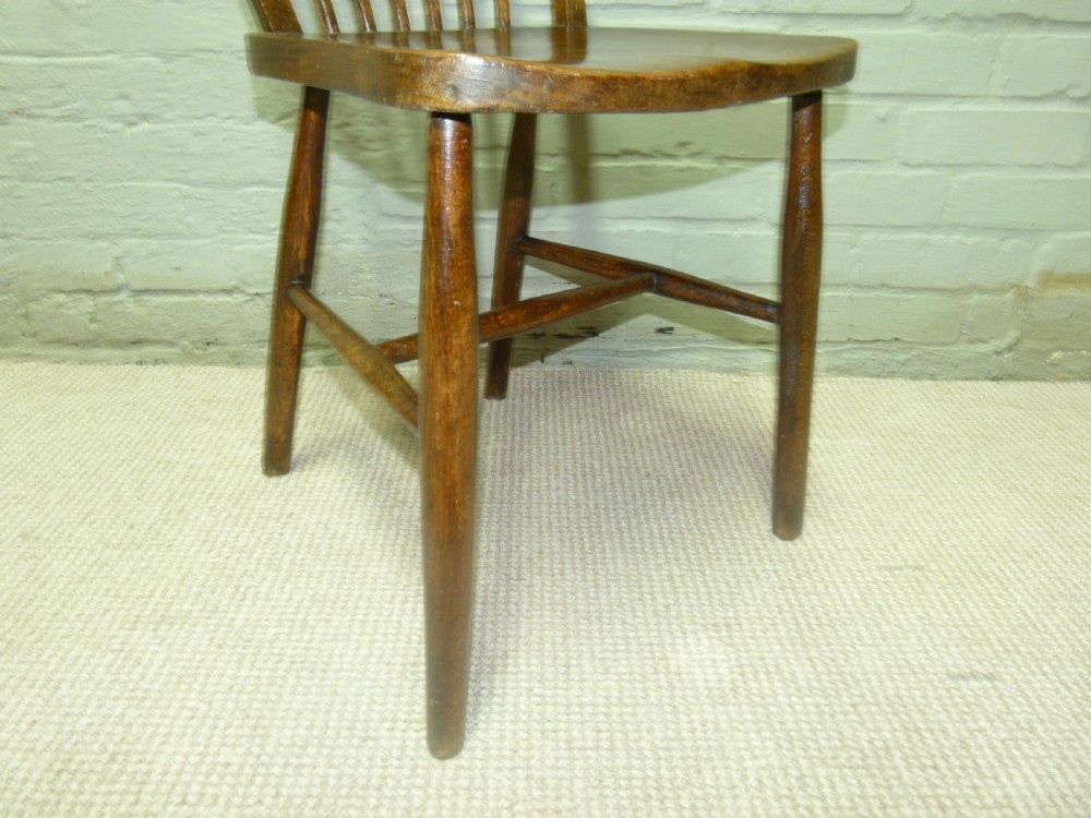 Elm and Ash windsor chairs View IV