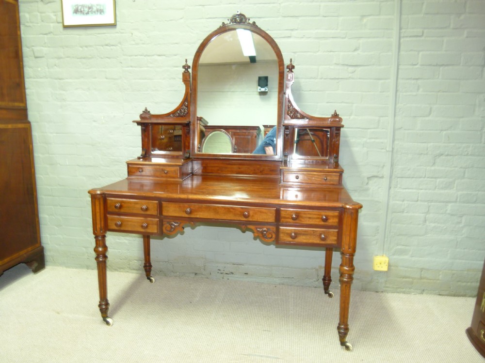 Mahogany Dressing Table