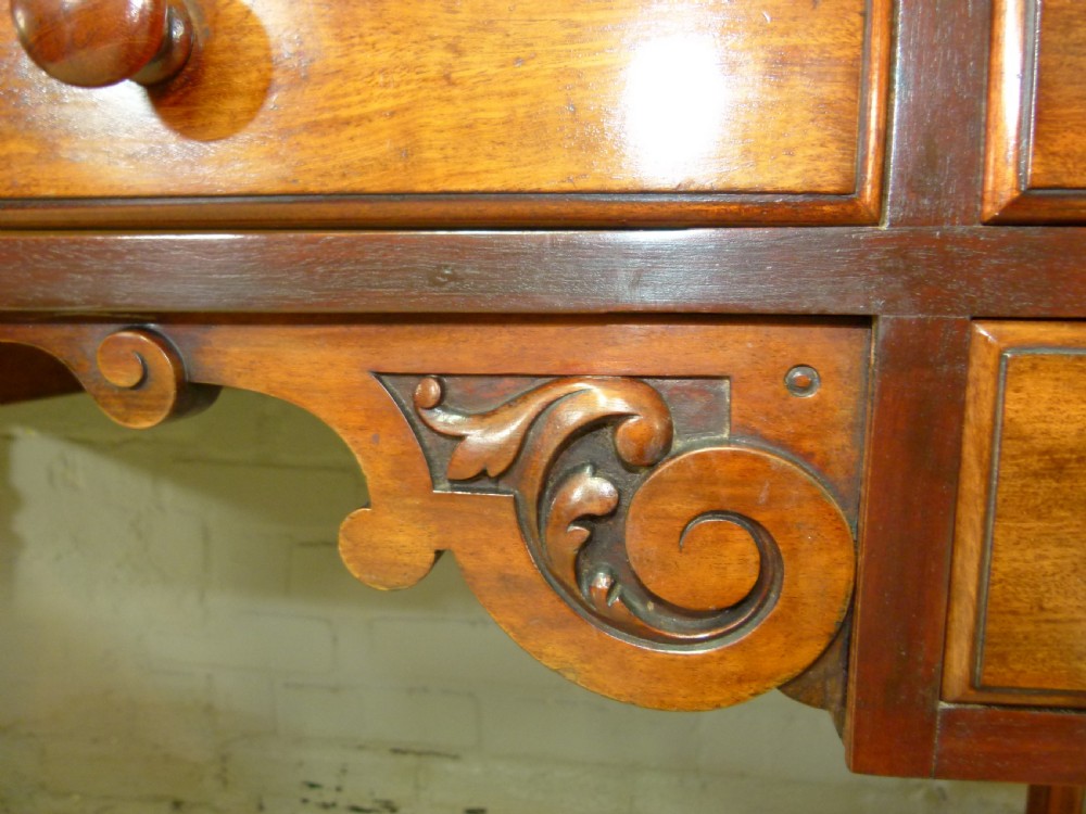 Mahogany Dressing Table View VII