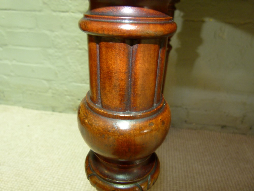 Mahogany Dressing Table View XIV