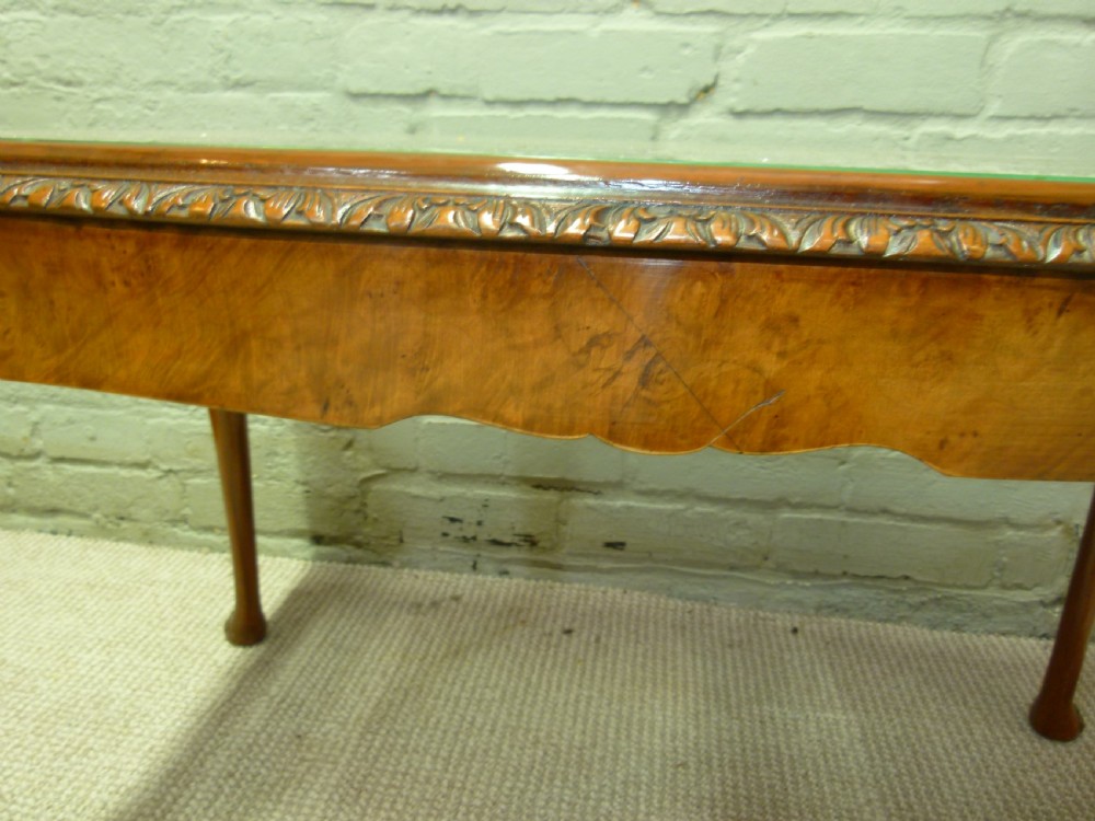 Burr Walnut Nest of three Tables View V