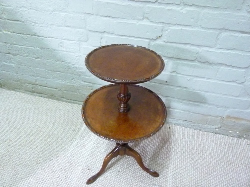  Wine Table