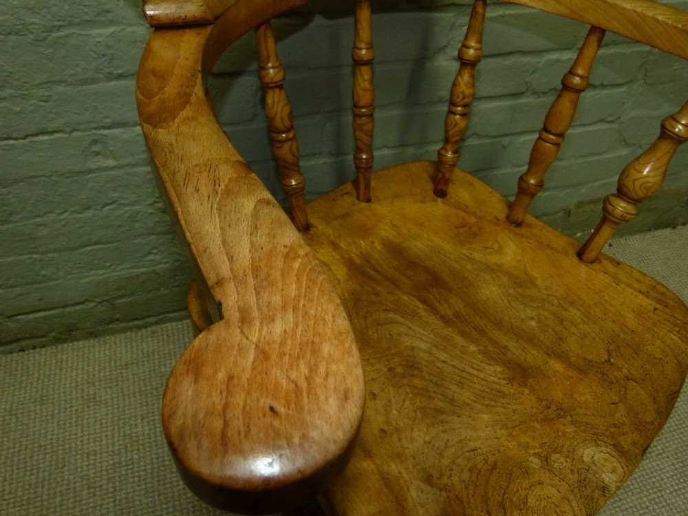 Country Chairs View V