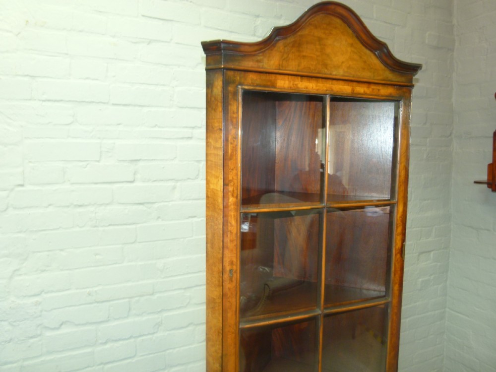 Corner Cabinet View II