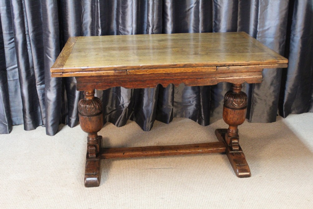 Oak Draw Leaf Table