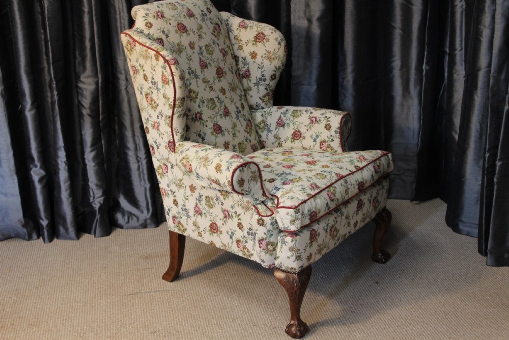 Wing Arm Chair View II