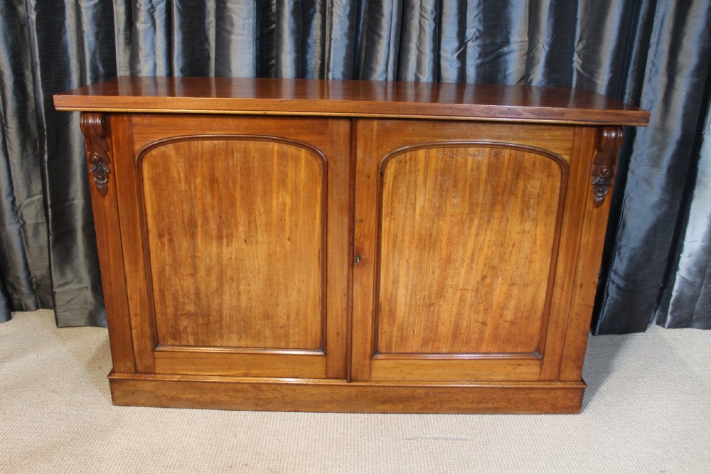 Chiffioner Cupboard