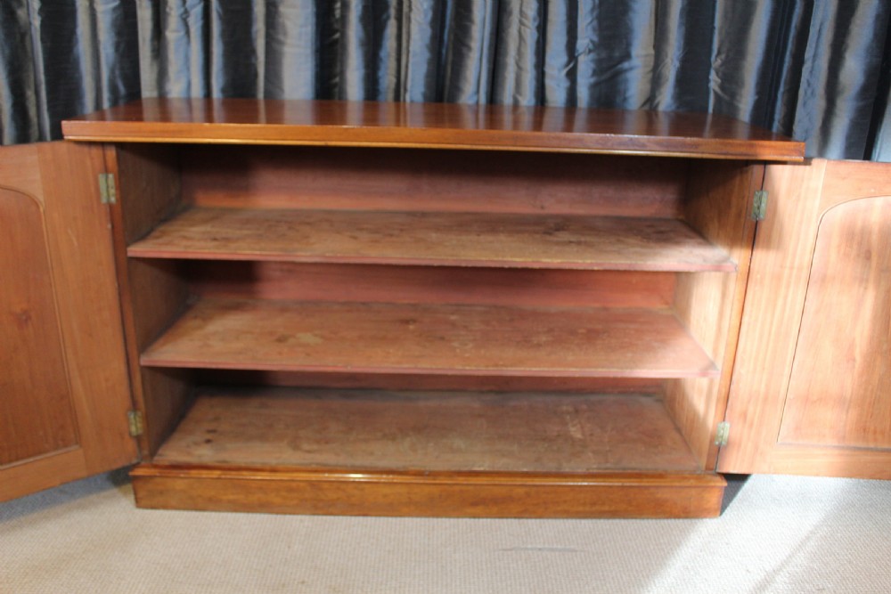 Chiffioner Cupboard View II