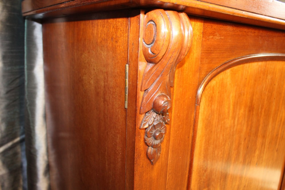 Chiffioner Cupboard View V