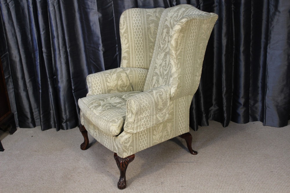 Wing Armchair View IV