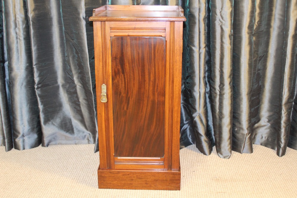 Single Cupboard