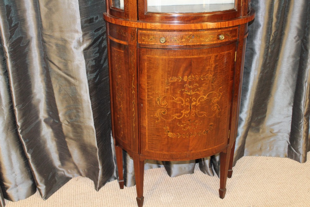 Display Cabinet View III