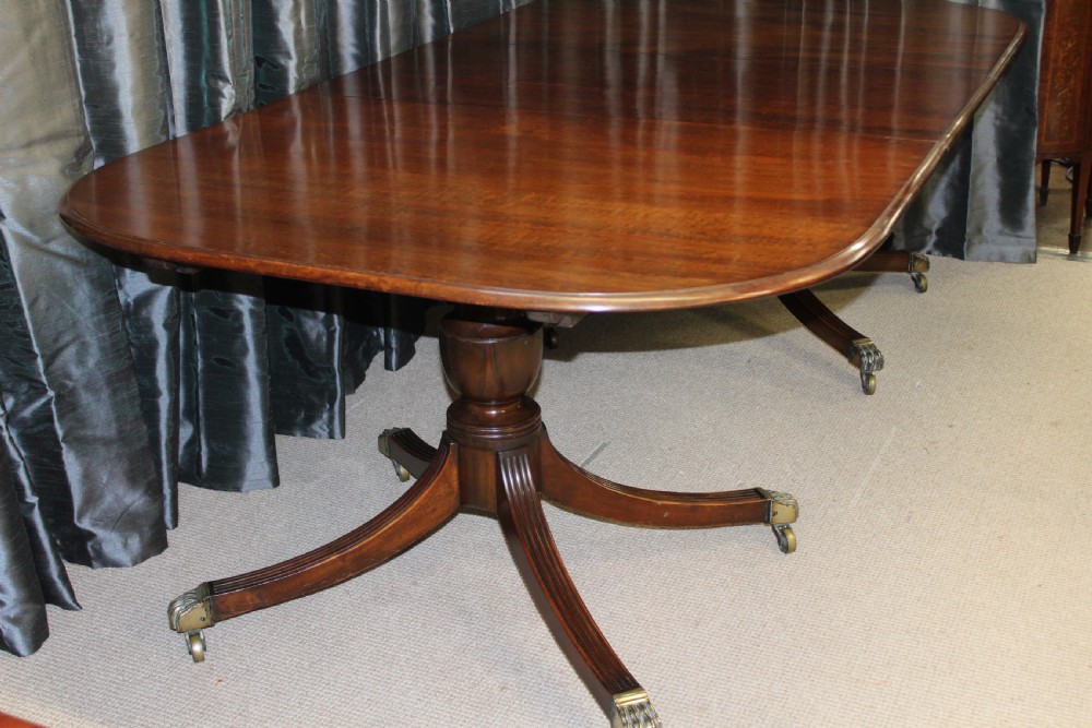 Twin Pedestal Table View IV
