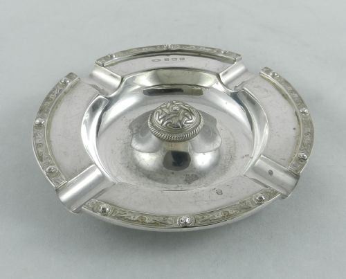 Celtic Pattern Silver Ash Tray.
