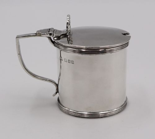 Silver Drum Mustard Pot.